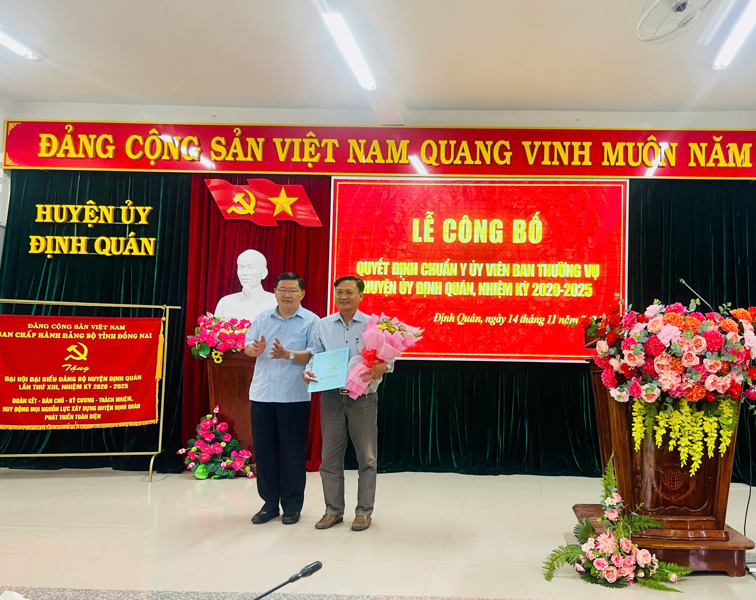 Ban Thường vụ Tỉnh ủy chuẩn y đồng chí Đỗ Thành Trung - Ủy viên Ban Thường vụ Huyện ủy, nhiệm kỳ 2020-2025 